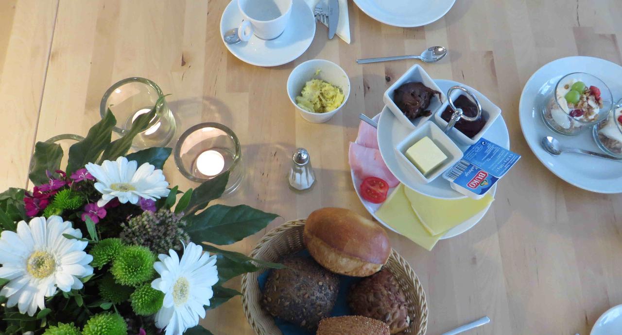 Easy&Cosy Cityroom Gelsenkirchen Bagian luar foto